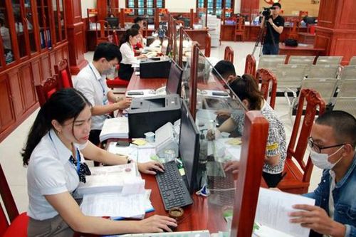 Các chính sách khuyến khích, bảo vệ cán bộ năng động, sáng tạo