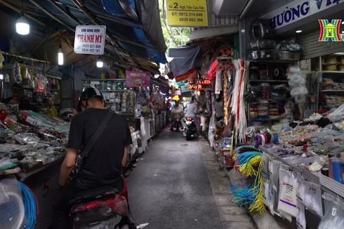 Đi chợ Trời