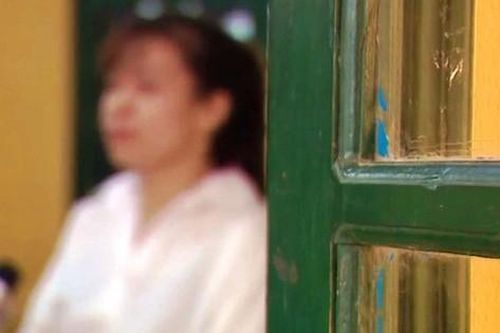 Vụ giáo viên kéo lê học sinh: Trái tim ai ứa máu?