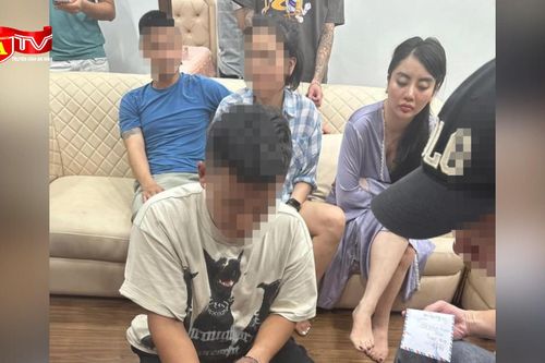 Chân dung 'hot girl' rủ nhóm bạn về chung cư mở tiệc 'bay lắc'