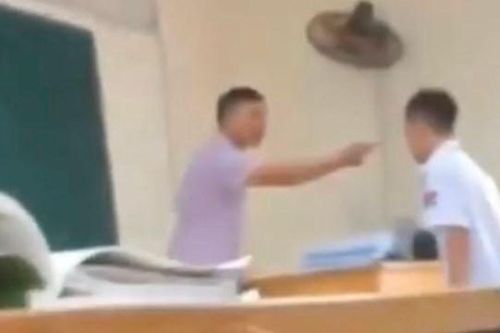 Bạo lực và ứng xử của người thầy