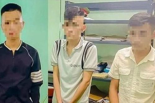 Quảng Ngãi: Bắt nhóm thanh niên lợi dụng trời tối cướp tài sản