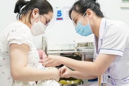 Biến chứng khôn lường của bệnh bạch hầu: Không thể chủ quan