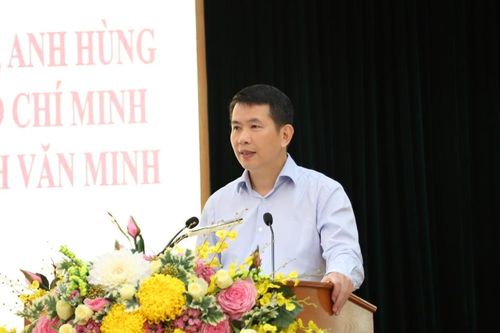 Bác Hồ với Thủ đô Hà Nội và quận Hoàn Kiếm văn hiến, anh hùng