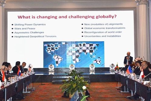 Tăng cường năng lực và khả năng tự cường của ASEAN trong ADMM+