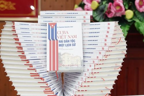 Ra mắt sách 'Cuba - Việt Nam: Hai dân tộc, một lịch sử'