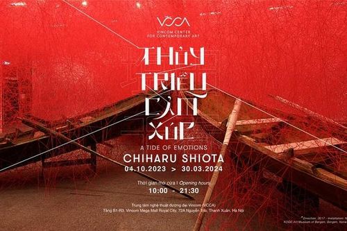 Mở cửa triển lãm sắp đặt 'Thủy triều cảm xúc' của nghệ sĩ Chiharu Shiota tại Việt Nam