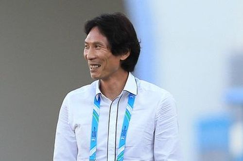 HLV Gong Oh-kyun bị một loạt đội bóng V-League từ chối