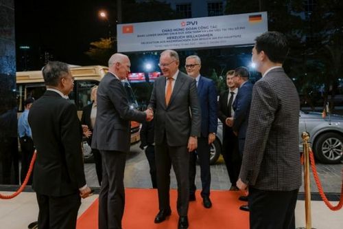 Phái đoàn Bang Lower Saxony đến thăm và làm việc tại PVI: Cơ hội mới trong hợp tác Việt-Đức