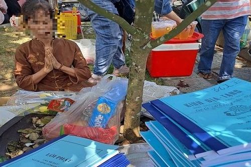 Phát hiện đối tượng phát tán tài liệu tôn giáo trái phép tại lễ hội mùa thu Côn Sơn - Kiếp Bạc