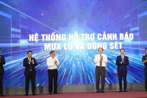 Tổng cục KTTV ra mắt hệ thống cảnh báo sớm dông sét, mưa lũ