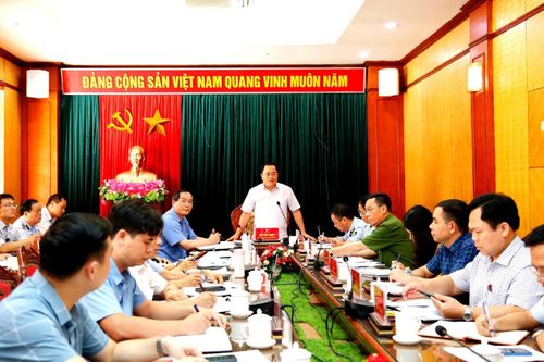 Lạng Sơn: Họp khẩn về tình trạng nhập lậu gia cầm
