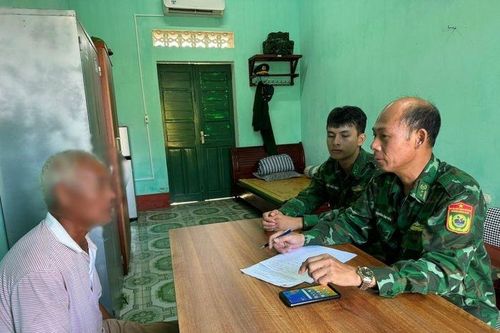 Gần 18.000 con gà giống không rõ nguồn gốc được 'tuồn' về Việt Nam