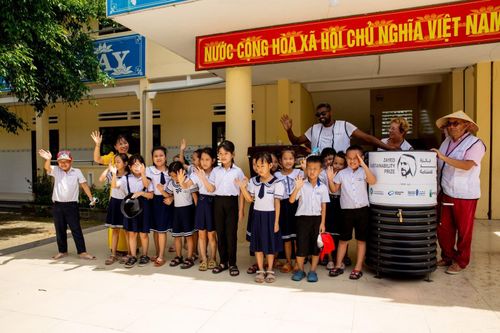 Mang nước sạch tới vùng sâu, vùng xa, hỗ trợ cải thiện môi trường sống