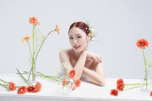 Vị hôn thê xinh đẹp của tuyển thủ U23 Việt Nam