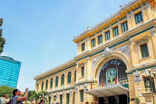 Du lịch đang là điểm sáng trong 'bức tranh' kinh tế TPHCM