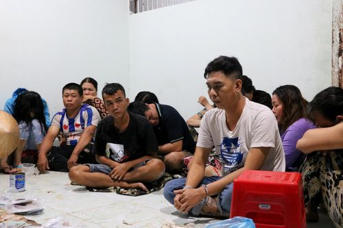 Bắt giữ 39 đối tượng tụ tập đánh bạc