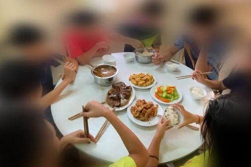 Bạn đọc quan tâm 24h: 'Mâm cơm 800k' tuyển thủ trẻ quốc gia kêu đói; triệu tập nhiều cán bộ vụ cháy