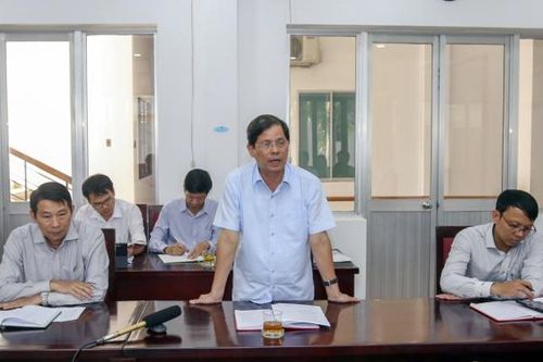 Tạo điều kiện tốt nhất cho đội bóng đá Khánh Hòa FC tham dự mùa giải mới