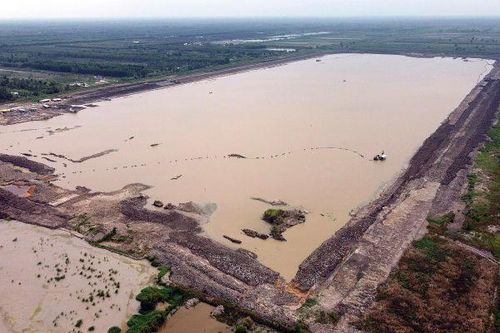 Dự án hồ chứa nước ngọt tại Cà Mau chậm tiến độ hơn 9 tháng: Chưa hoàn thành đã sụt lún