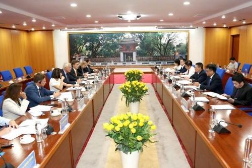 Tổng vay trong nước và nước ngoài của Chính phủ đạt gần 280 nghìn tỷ đồng