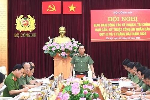 Đẩy mạnh cải cách hành chính công tác kế hoạch, tài chính, hậu cần, kỹ thuật CAND