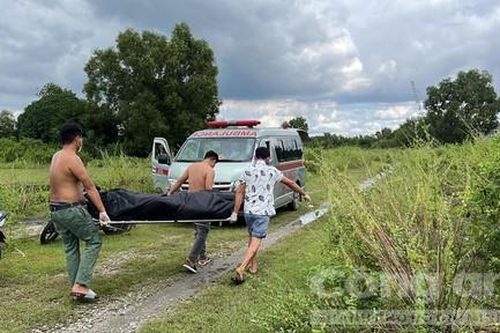 Phát hiện thi thể cô gái dưới sông Rạch Chiếc