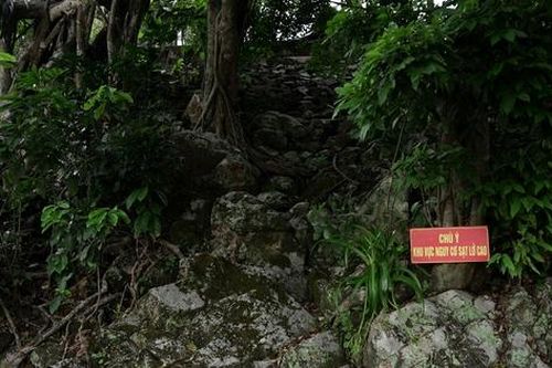 Vì sao Thừa Thiên Huế công bố tình huống khẩn cấp tại di tích Điện Hòn Chén?