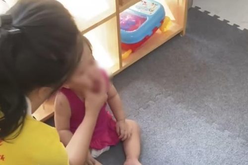Đóng cửa cơ sở mầm non tư thục Ngôi Sao Nhỏ sau clip cô giáo bóp má, dọa nạt trẻ