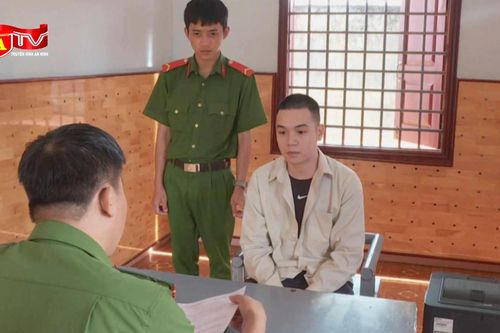 Dùng ứng dụng hẹn hò với kiều nữ trên web, người đàn ông bị lừa hơn 1 tỷ đồng