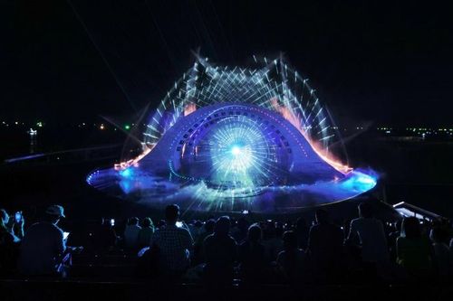 Ưu đãi đặc biệt: Vé xem show diễn công nghệ đa phương tiện Kiss The Stars chỉ 150.000 đồng