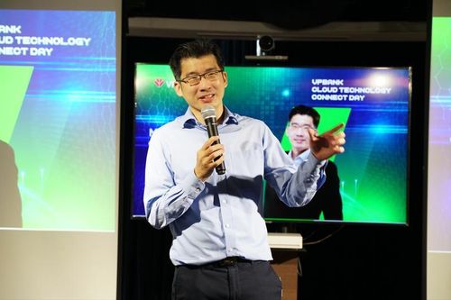 Trí tuệ nhân tạo AI có thể tiết kiệm cho nhà băng tới 25 % chi phí vận hành