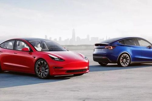 Tesla tiếp tục dẫn đầu thị trường ôtô điện Mỹ