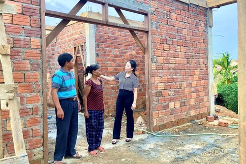 Nghĩa tình trong những ngôi nhà Đại đoàn kết