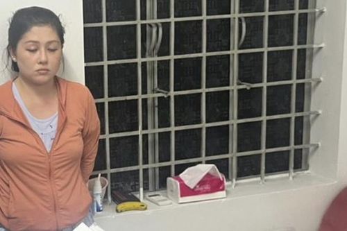Bắt đối tượng lừa đảo 'ẩn mình' dưới vỏ bọc người bán cơm gà
