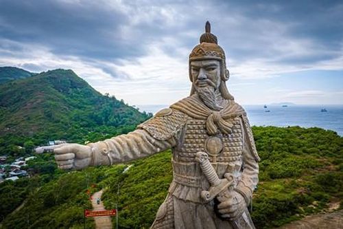Lễ giỗ Đức Thánh Trần của người dân Bình Định