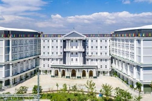 Vụ phụ huynh đòi nợ trường: Đề xuất kiểm tra, đánh giá toàn bộ tình hình Trường Quốc tế Mỹ