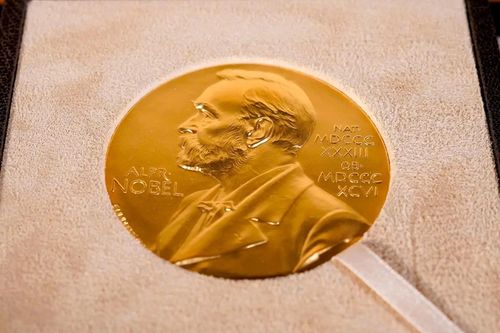 Những ứng viên 'nặng ký' của giải Nobel Văn chương 2023