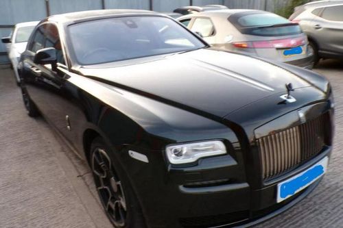 Cảnh sát thanh lý Rolls-Royce Ghost trị giá 156.000 USD với 'giá hời'