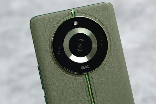 Bảng giá điện thoại Realme tháng 10/2023: Nhiều sản phẩm giảm giá