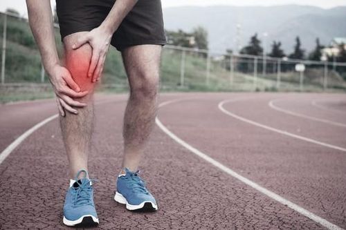 Cảm giác nóng đầu gối sau khi tập thể dục là do đâu?