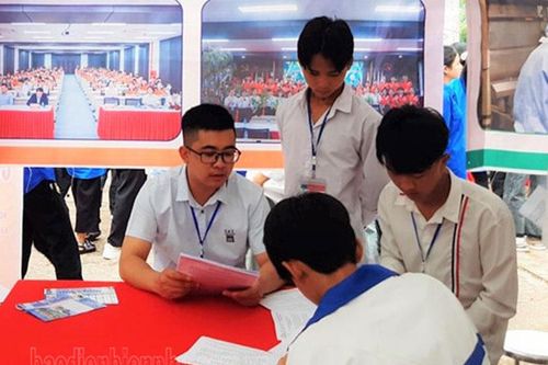 Tạo cơ hội việc làm cho người lao động