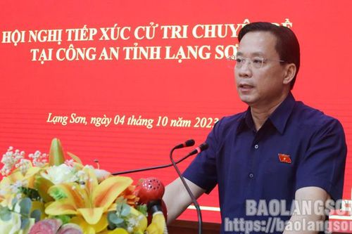Đoàn Đại biểu Quốc hội tiếp xúc cử tri chuyên đề tại Công an tỉnh