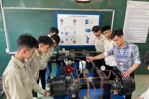 Lào Cai triển khai thu thập thông tin về người lao động gắn với cơ sở dữ liệu quốc gia về dân cư