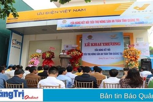 Gắn chuyển đổi số với thực hiện giảm nghèo về thông tin