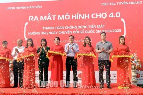 Hàm Yên ra mắt mô hình chợ 4.0 - chợ thanh toán không dùng tiền mặt