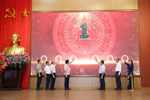 Phát động cuộc thi viết 'Khát vọng Tây Hồ - Khát vọng Thăng Long' năm 2024
