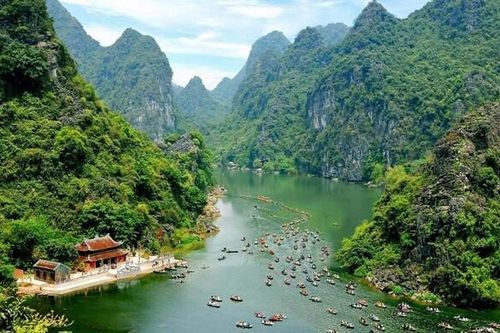 Du lịch bền vững, du lịch sinh thái là gì? Lý do du lịch 'xanh' trở thành xu hướng của tương lai