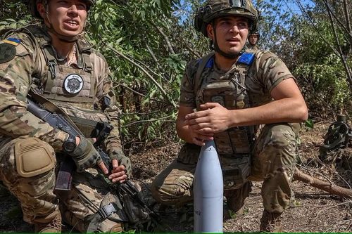 NATO cảnh báo phương Tây sắp cạn kiệt đạn dược cho Ukraine