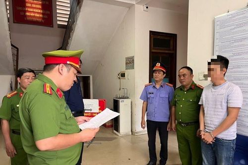 Khởi tố đối tượng lạm dụng tín nhiệm chiếm đoạt tài sản